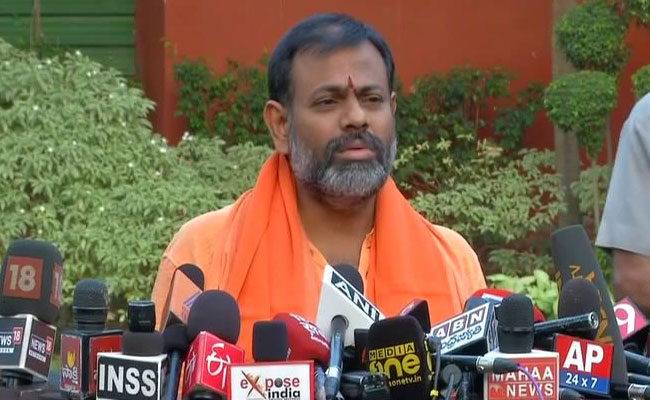 Swami Paripoornananda Joins BJP, May Campaign In Telangana Elections