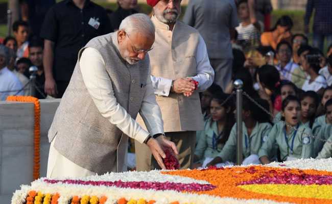 PM's Blog Tribute: "Most Beautiful Aspect Of Gandhi<i>ji</i>'s Personality..."
