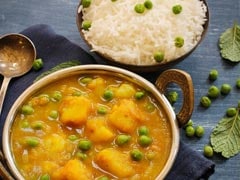Aloo Matar Rasedaar