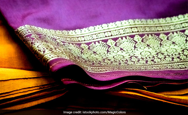 4 Pretty Blouses To Pair With Your Old, Forgotten <i>Sarees</i>