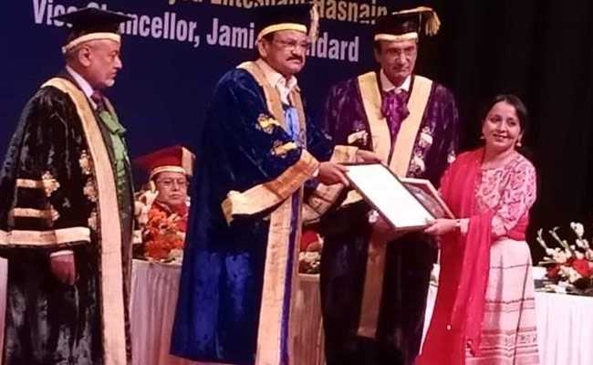 जेएमआई की शिक्षिका सईदा बेगम महिला वैज्ञानिक पुरस्कार से सम्मानित