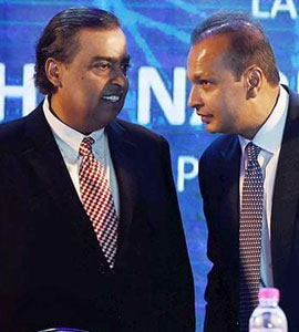 Mukesh Ambani May Reap Rewards From Brother Anil's Telecom Woes