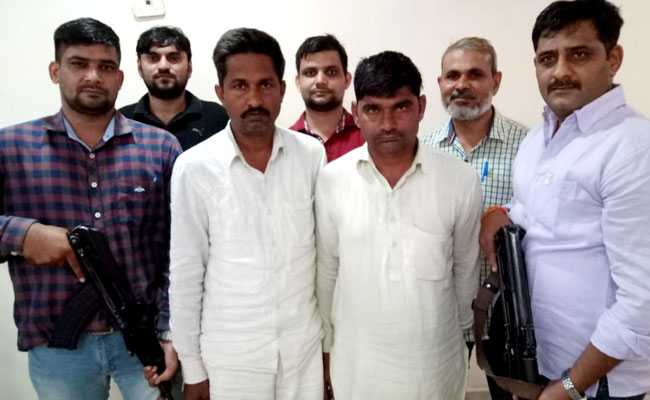 दिल्ली में ड्रग्स सप्लाई करने वाले दो लोग गिरफ्तार