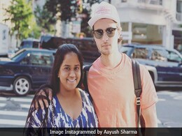 <i>LoveYatri</i> Actor Aayush Sharma's Twitter Account Hacked, Says Wife Arpita Khan Sharma <i>LoveYatri</i> Actor Aayush Sharma's Twitter Account Hacked, Says Wife Arpita Khan Sharma