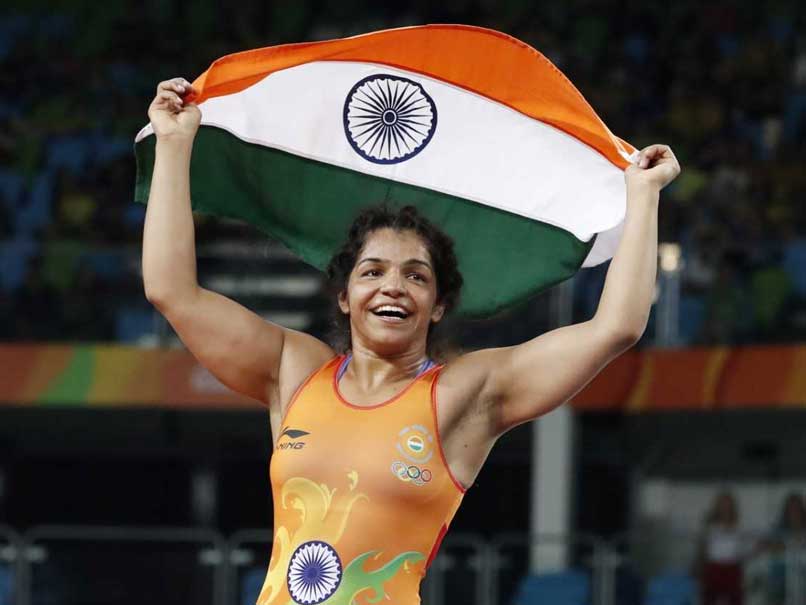 Wrestlers Bajrang Punia, Sakshi Malik To Lead Indian Challenge At World Championships