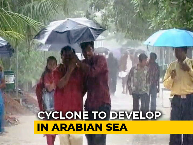 Red Alert In 3 Kerala Districts For Extremely Heavy Rainfall On Sunday