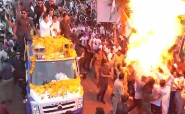 Probe Ordered Into Fire Scare At Rahul Gandhi Madhya Pradesh Roadshow
