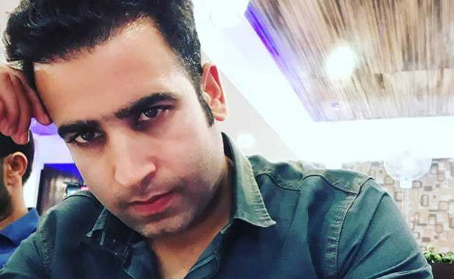Cop Killed In Kashmir Was Desperate To Meet Parents, Changed Look