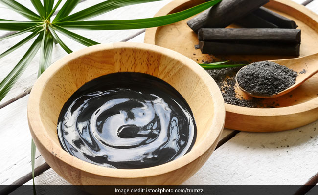 Men's Grooming: 5 Amazing Activated Charcoal Face Scrubs For Clear Skin