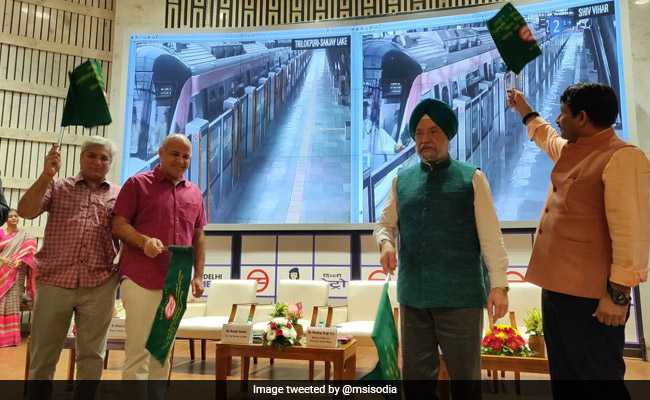 Delhi Metro Joins Global Metro Networks Having Span Of Over 300 km