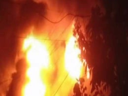 Massive Fire Breaks Out At Plastic Godown In Thiruvananthapuram Massive Fire Breaks Out At Plastic Godown In Thiruvananthapuram
