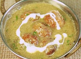 Amp Up Your Friday Feast With These 7 Kofta Curries; Recipes Inside Amp Up Your Friday Feast With These 7 Kofta Curries; Recipes Inside