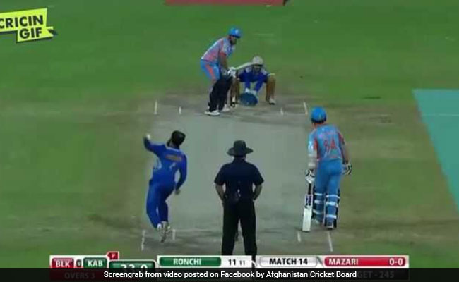 इस खिलाड़ी ने किया बड़ा धमाका, एक ओवर में जड़ दिए 6 छक्के, देखें VIDEO