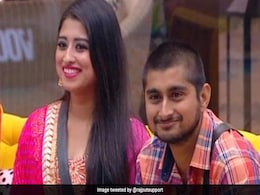 Bigg Boss 12: दीपक ठाकुर ने सोमी खान से किया फ्लर्ट, विकास गुप्ता बोले- आप तो 'बिहार की भाभी' हैं Bigg Boss 12: दीपक ठाकुर ने सोमी खान से किया फ्लर्ट, विकास गुप्ता बोले- आप तो 'बिहार की भाभी' हैं