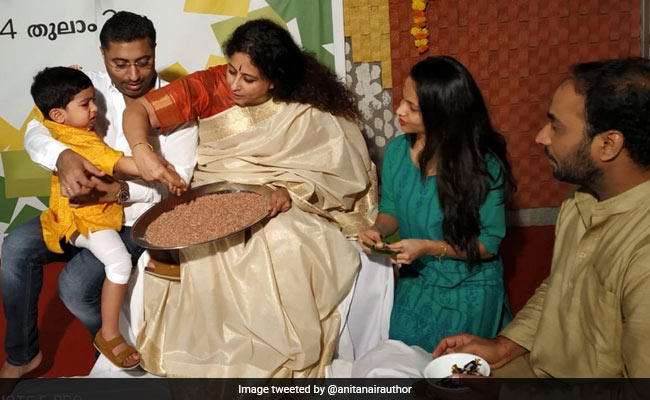 <i>Ezhuthiniruthu</i>: Children In Kerala Initiated Into World Of Learning On Vijayadashami