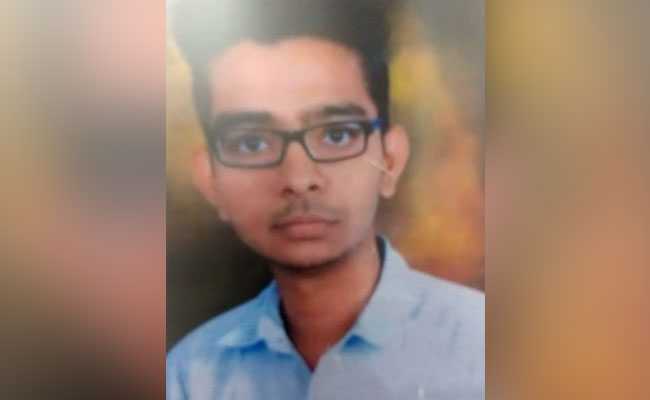 इस्लाम कबूलने की बात कह गायब हुआ छात्र, खुफिया एजेंसियों की चिंता बढ़ी, परिवार को शक हनी ट्रैप का हुआ शिकार