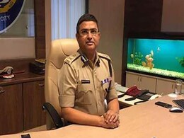 राकेश अस्थाना ने दिल्ली पुलिस HQ में बनाया कमिश्नर सचिवालय, जानिए किसको क्या रैंक दी गई? राकेश अस्थाना ने दिल्ली पुलिस HQ में बनाया कमिश्नर सचिवालय, जानिए किसको क्या रैंक दी गई?