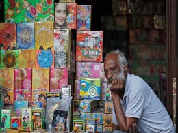 "No Such Thing Exists": Mixed Reactions To Green Firecrackers Court Order "No Such Thing Exists": Mixed Reactions To Green Firecrackers Court Order