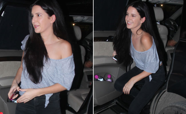 Isabelle Kaif Is Cool And Casual In An Off-Shoulder Top. Get Her Look