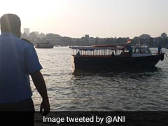 महाराष्ट्र के मुख्य सचिव सहित 25 यात्रियों को ले जा रही बोट शिवाजी स्मारक के पास पलटी, एक की मौत