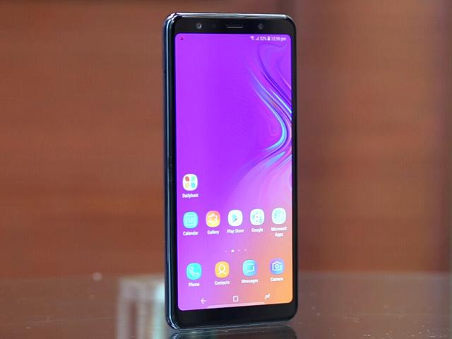 Samsung Galaxy A7 (2018) Review: New Triple-Camera Smartphone