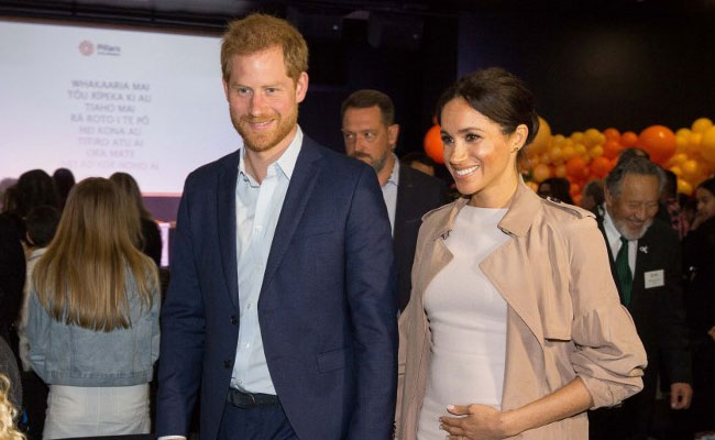Strong Quake Shakes New Zealand During Prince Harry, Meghan Markle Visit