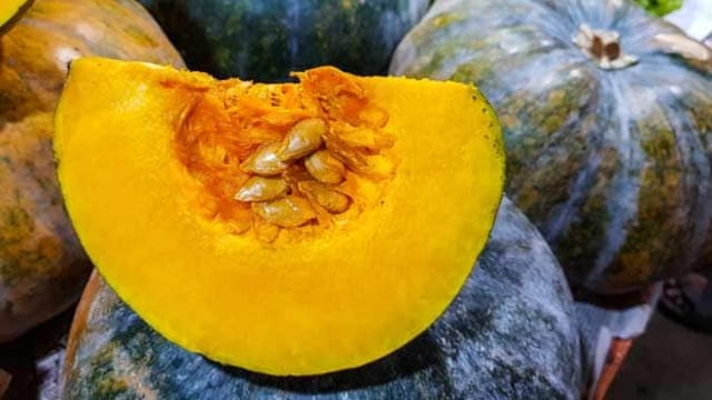 Loaded with vitamins A, C, and E, pumpkin is beneficial in promoting platelet production