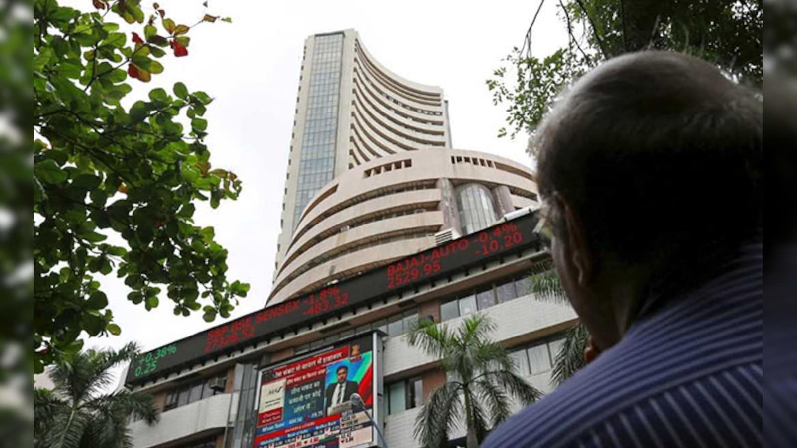 Stock Market Today LIVE: Sensex Slides 600 Points, Nifty Below 22,400; TechM, ITC, Coal India Top Drags