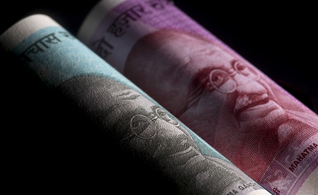 Rupee Vs Dollar Inr Vs Usd Currency Exchange Rate Rupee Gains This Paise 10 Things To Know