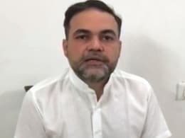 '...जैसे मैं वांटेड टेररिस्ट हूं': जानें सरेंडर करने से पहले आशीष पांडे ने वीडियो में क्या-क्या कहा '...जैसे मैं वांटेड टेररिस्ट हूं': जानें सरेंडर करने से पहले आशीष पांडे ने वीडियो में क्या-क्या कहा