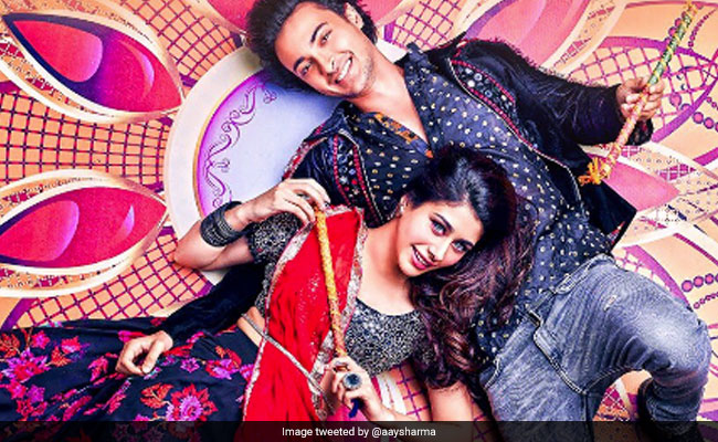 Karan Johar Reviews <I>Loveyatri</I>, Warina Hussain And Aayush Sharma's '<I>Pyar Waala Love Story</I>'