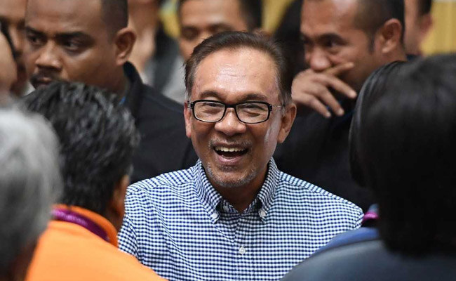 Malaysia's Anwar Ibrahim Wins Parliamentary By-Election: Poll Officials