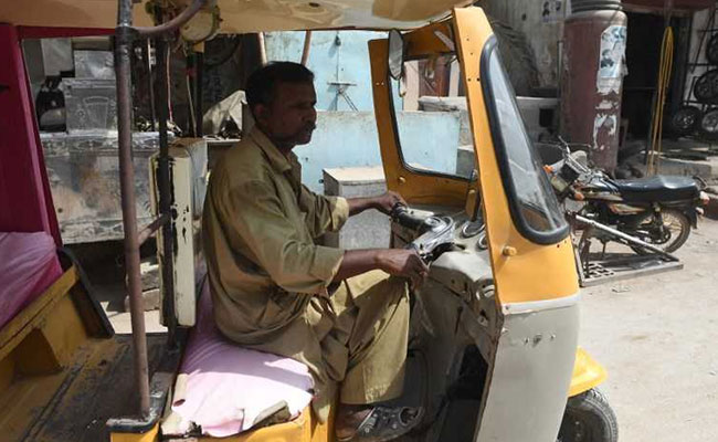 Pakistan's "Penniless Billionaires" Expose Money-Laundering Frenzy