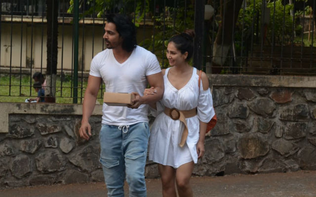 Rumoured Couple Kim Sharma And Harshvardhan Rane Take Over Mumbai