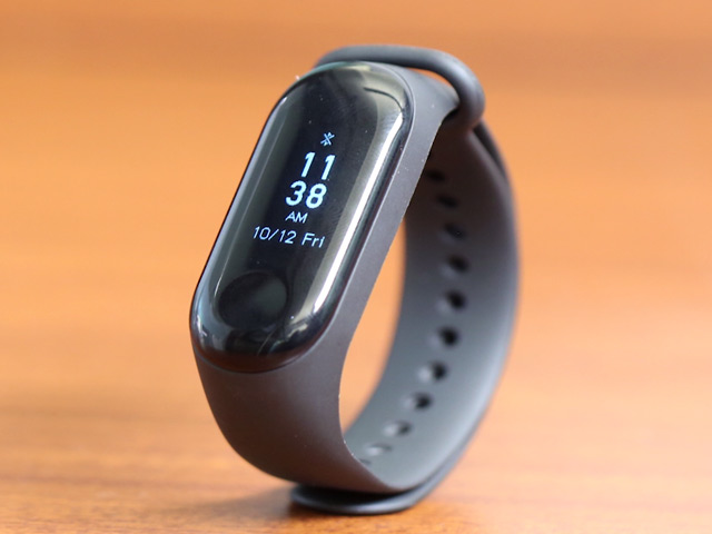 Xiaomi Mi Band 3 Review: It Does A Lot More Now!