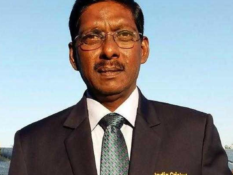 Laxman Sivaramakrishnan finds such fault in Kuldeep Yadav & Yuzvendra Chahal, now seeking wantsthis role Laxman Sivaramakrishnan finds such fault in Kuldeep Yadav & Yuzvendra Chahal, now seeking wantsthis role