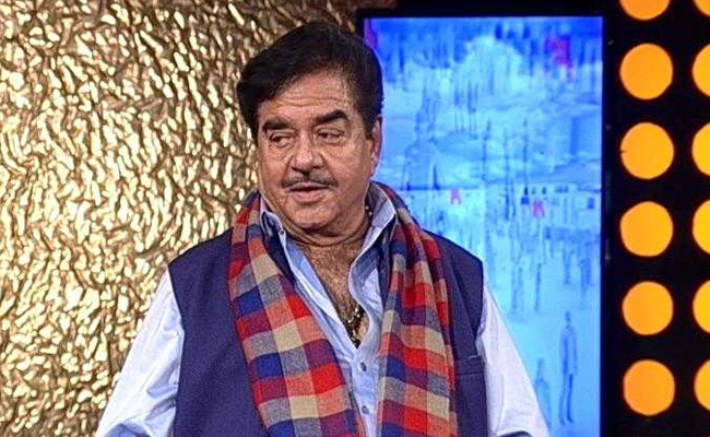 बीजेपी के बागी शत्रुघ्न सिन्हा बोले- अटल के वक्त लोकशाही थी, अब मोदी सरकार में तानाशाही दिखती है