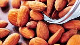 5 Best Almond Brands To Include In Your Daily Diet