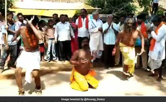 छत्तीसगढ़ : इस मामले में सबसे जुदा हैं यह विधायक, दुर्गा नवमी पर लगता है लोगों का तांता