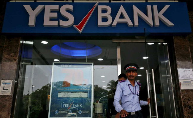 "<i>Lock Le Lo</i> BJP Slogan": Congress Shreds Government Over Yes Bank Crisis