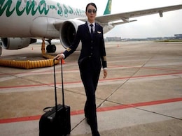 Female Pilots In China Strain To Hold Up Half The Sky Female Pilots In China Strain To Hold Up Half The Sky
