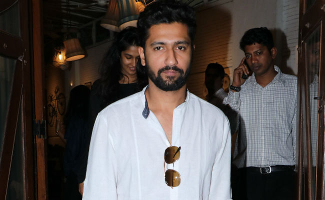 Asked If She's Dating Vicky Kaushal, Actress Harleen Sethi Said...