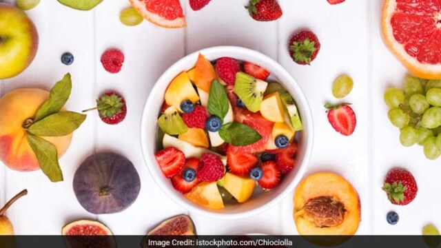 Skincare: Indulge in salad and fruit bowls for better digestion