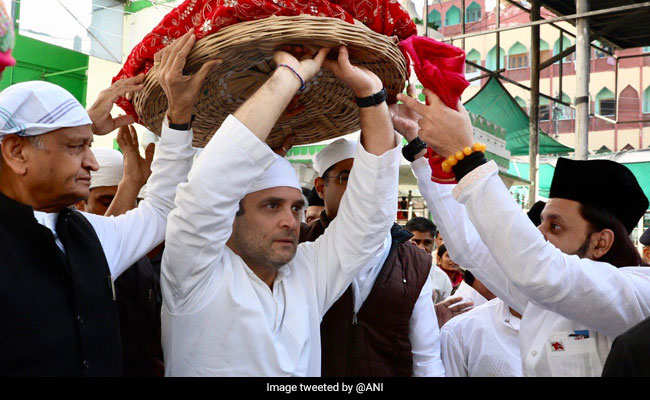 राहुल गांधी ने अजमेर दरगाह में फूल और चादर चढ़ा की जियारत, पुष्कर के ब्रह्मा मंदिर में की पूजा