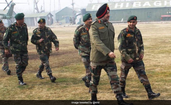 Be Prepared To Meet Security Challenges In Kashmir: Army Commander