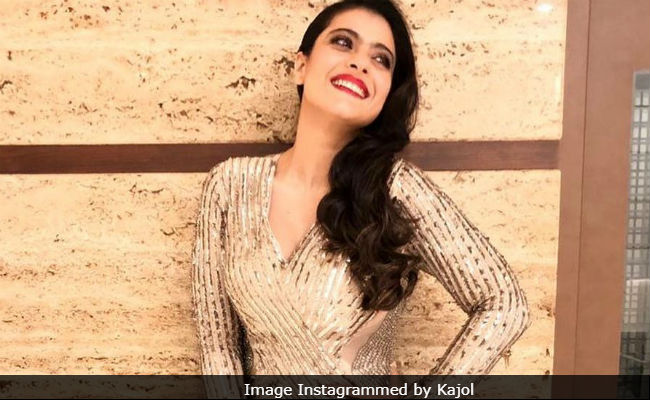 Kajol's Pic Proves She Was Her 'Own Highlight Palette' On A Starry Night'