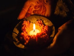 Dev Deepawali 2018: जब देवता पृथ्वी पर आते हैं दीपावली मनाने के लिए Dev Deepawali 2018: जब देवता पृथ्वी पर आते हैं दीपावली मनाने के लिए