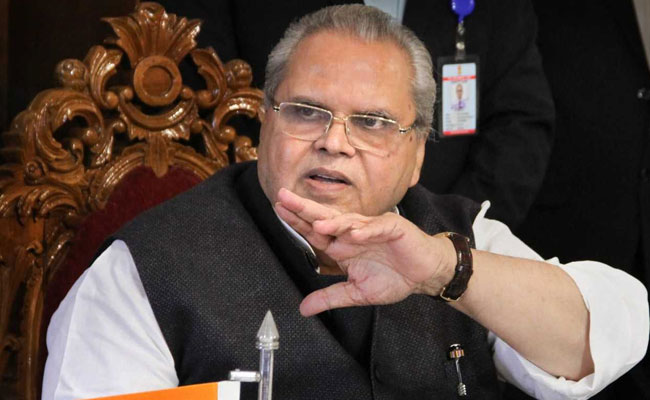 J&K Governor Discusses State Security, Development Issues With Amit Shah