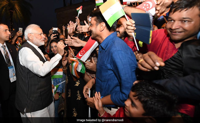 PM Modi Arrives In Singapore For East Asia Summit