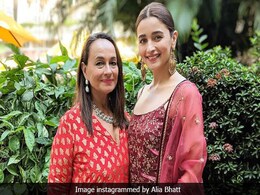 Alia Bhatt Reviews Short Film, Starring Her Mother Soni Razdan And Father Mahesh Bhatt Alia Bhatt Reviews Short Film, Starring Her Mother Soni Razdan And Father Mahesh Bhatt